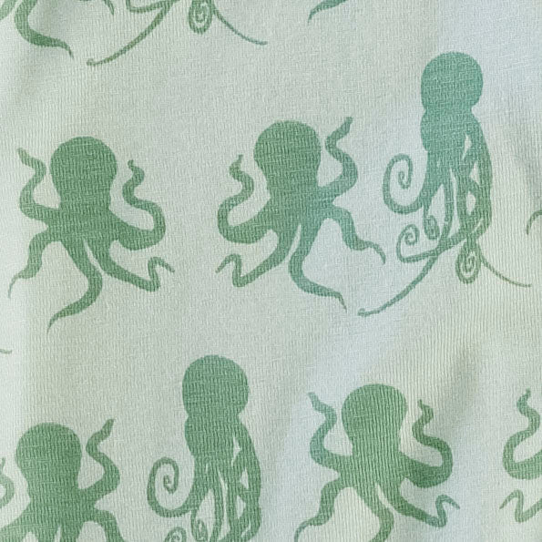 retro track short | green octopus | bamboo