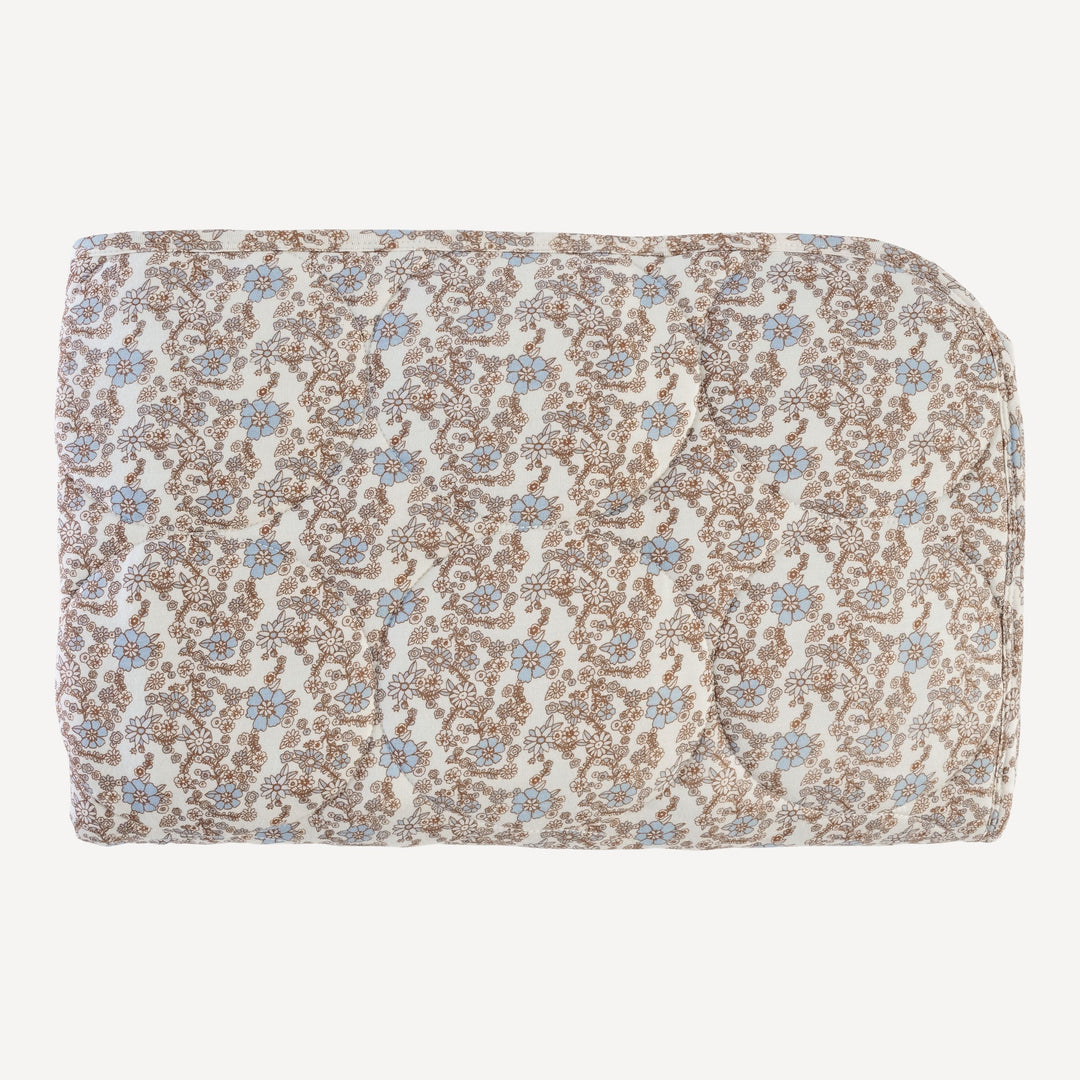 PREORDER classic circle quilt | cornflower ditsy | bamboo