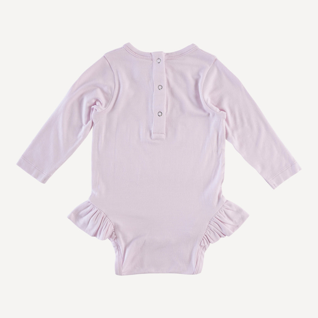 long sleeve ruffle leg bodysuit | lilac mist | bamboo