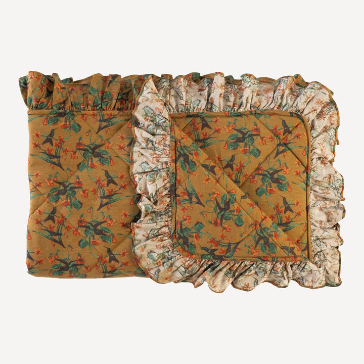 ruffle quilt | bronze hummingbird | modal