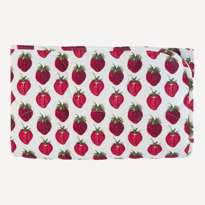 classic circle quilt | strawberry | organic cotton jersey