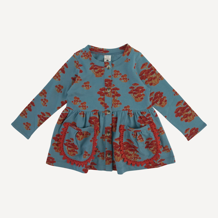drew top | red mushroom bunch | organic cotton jersey