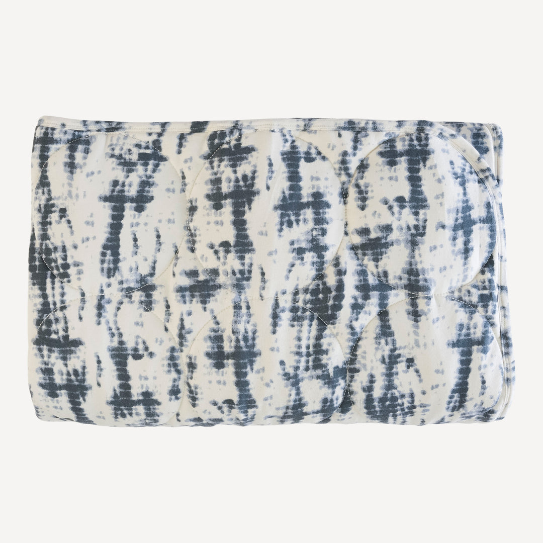 classic circle quilt | slate blue shibori | modal