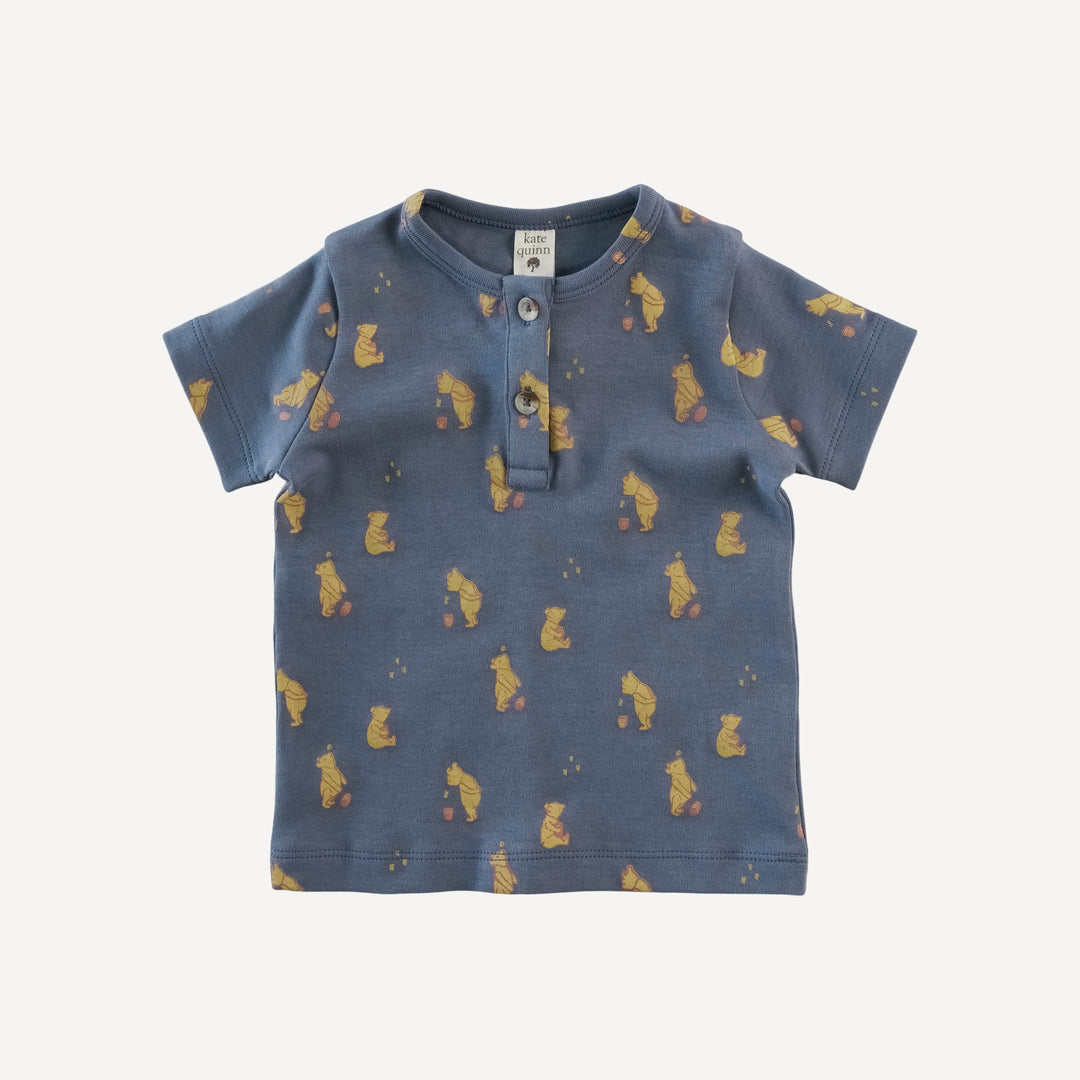 short sleeve basic henley tee | stone blue pooh | organic cotton interlock