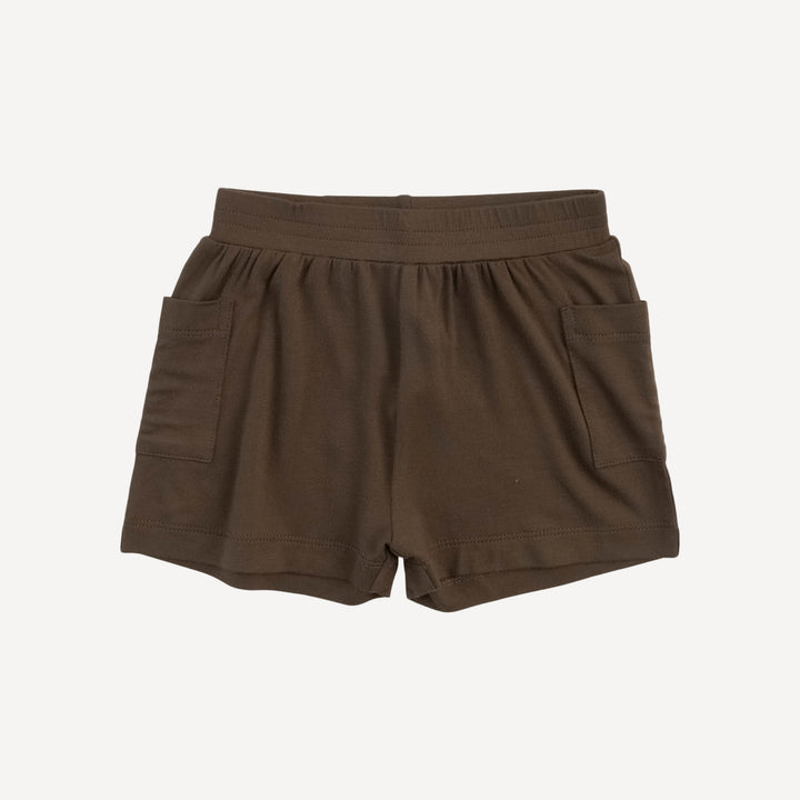 patch pocket short | tarmac | bamboo