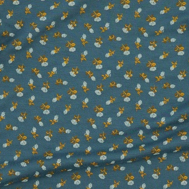 short sleeve jade set | tiny blue rosebud | bamboo