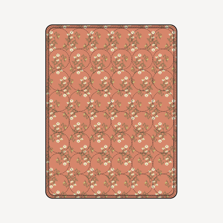 PREORDER classic circle quilt | wild chamomile | bamboo