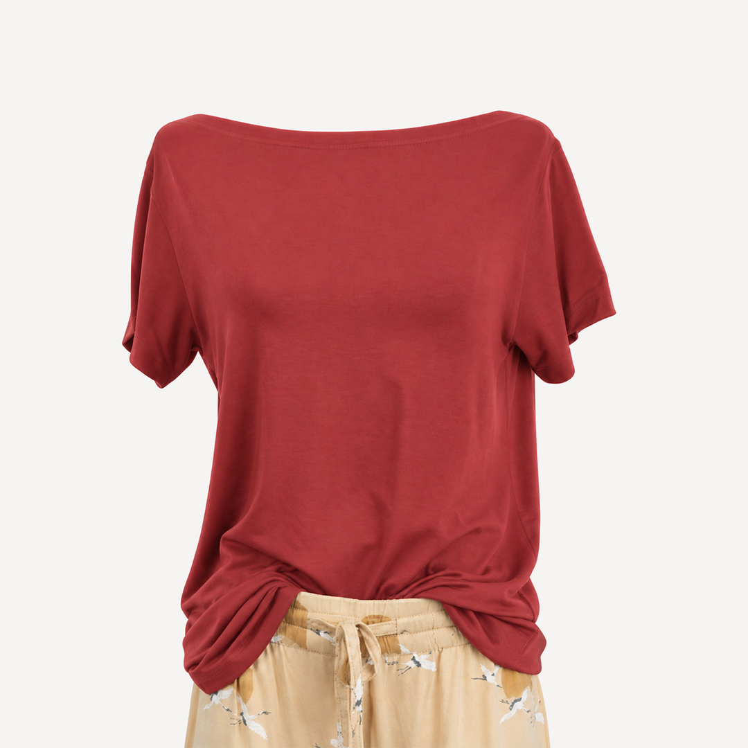 PREORDER womens boat neck tee | pom red | modal