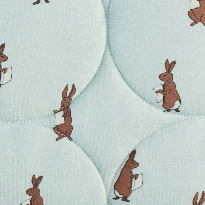 classic circle quilt | rabbit | bamboo