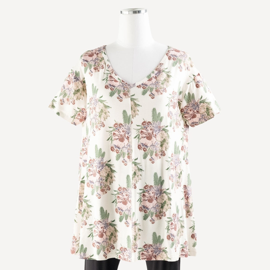 womens short sleeve v-neck relaxed tee | cactus floral | bamboo