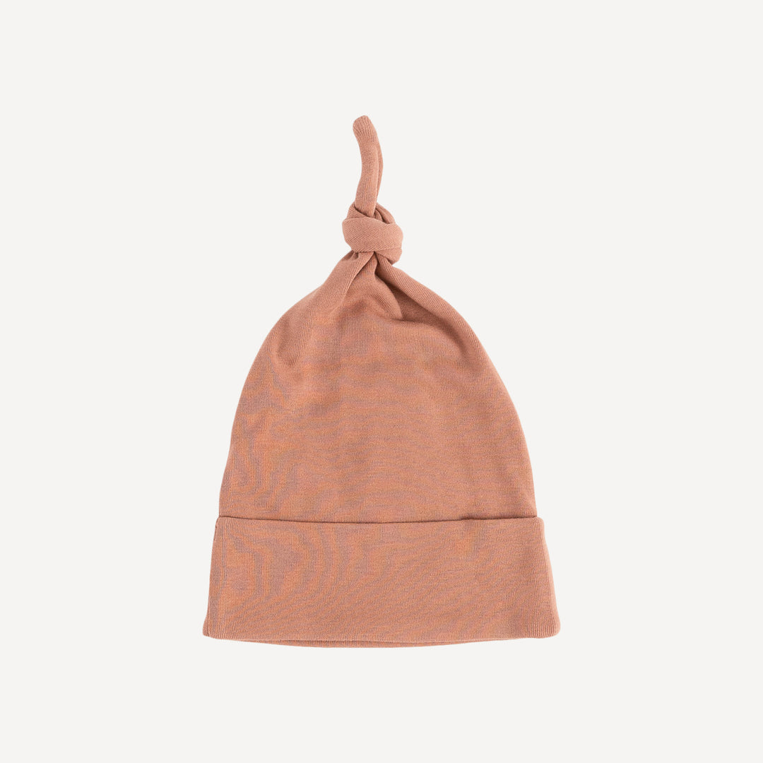 knot hat | camel | organic cotton